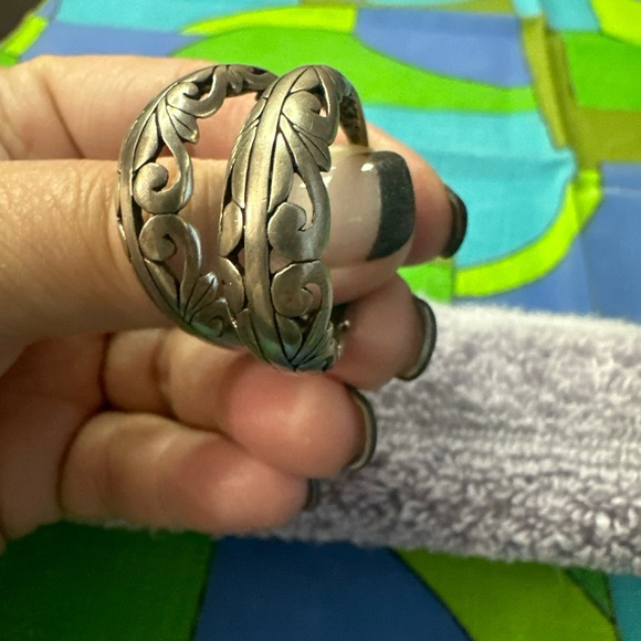 Sterling Silver 1” Filigree Pierced Ear Hoop Earrings .925 - Picture 4 of 9